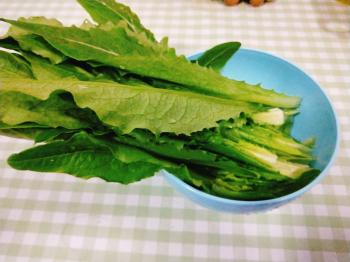 用豆豉鲮鱼做简单的一餐饭，味道居然出奇的好  -图2