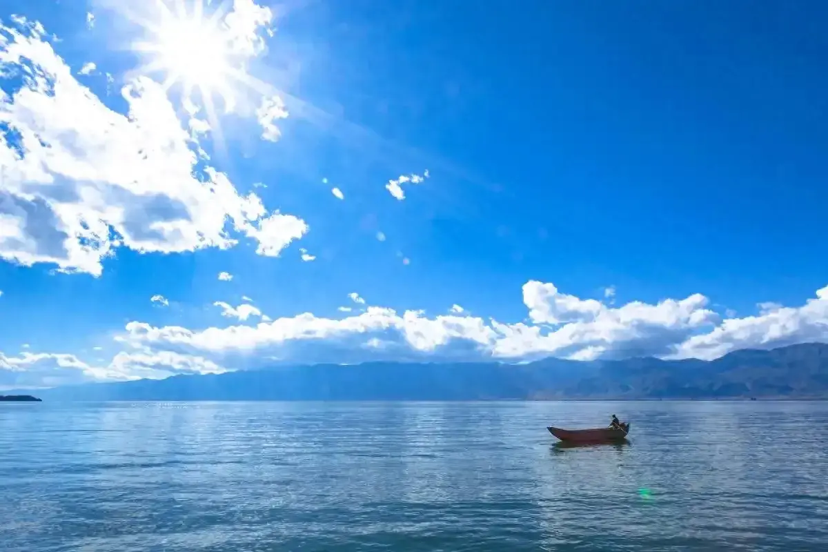 大理旅游攻略篇！！！ 大理是一个充满魅力的旅游目的地  