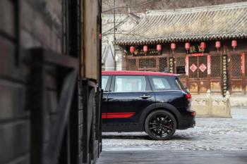 MINI：尺寸接近高尔夫，采用宝马发动机！还是四驱  -图6