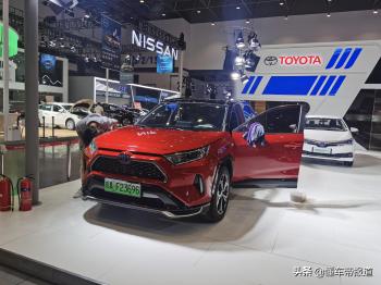 新车｜纯电、PHEV、双擎全都有！一汽丰田多款车型亮相海口车展  -图6